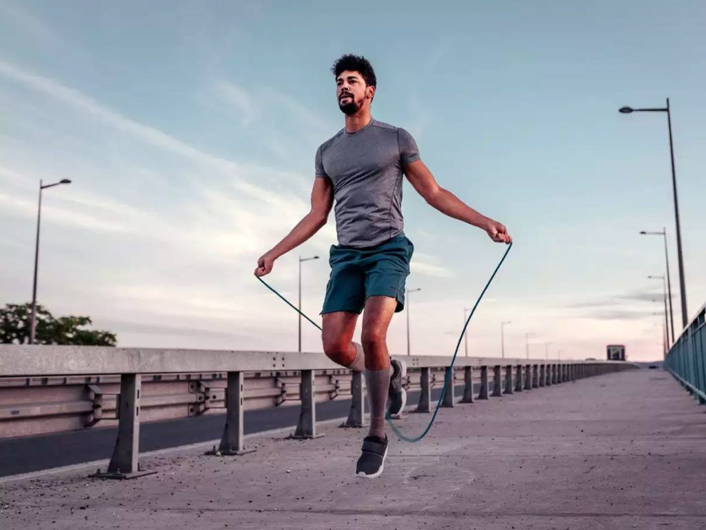 8 Jump Rope Variations For An Intense Workout