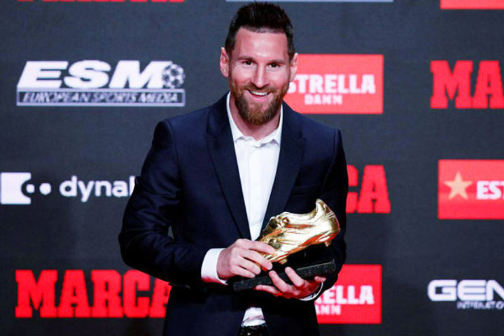 Messi Wins Golden Shoe Award