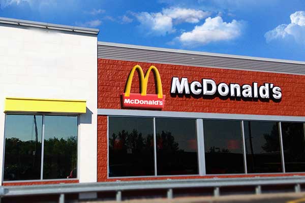 McDonald's HR Executive Quits Following The Firing Of CEO - Shortpedia ...