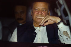 Nawaz, a victim of conspiracy like Yasir Arafat