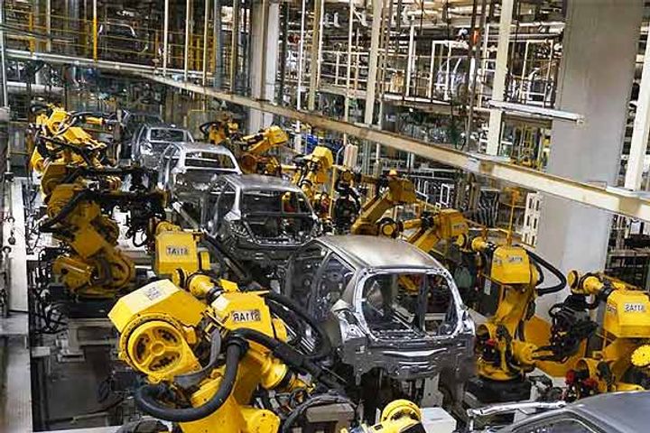 Auto sector slump, Maruti Suzuki production down for 9th consecutive month