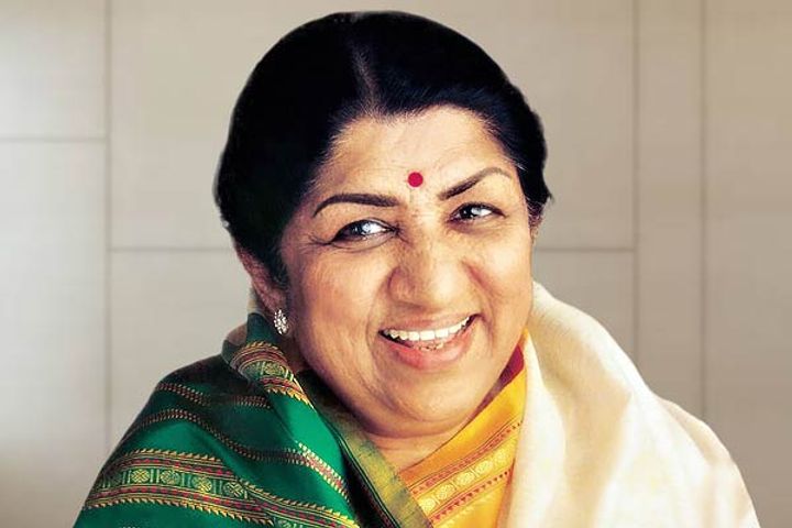  Lata Mangeshkar has been hospitalised after the complaints of breathing trouble