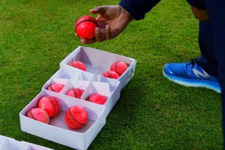 Indian Test specialists begin practice with pink ball 