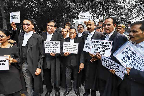 Delhi lawyers on Friday called off their 12-day strike 