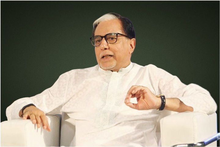 Subhash Chandra planning to sell stake in Zee Entertainment