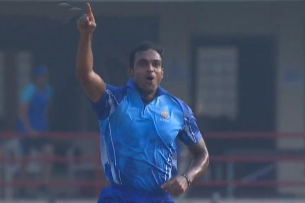 Abhimanyu Mithun bowled brilliantly in the semi-finals