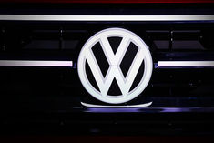 Feds charge Volkswagen with violating environment law for faking emissions tests