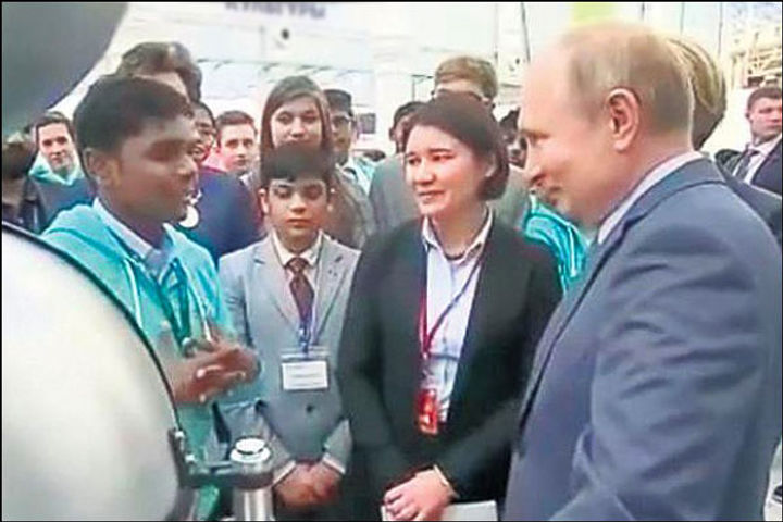 Vladimir Putin praised  Indian student