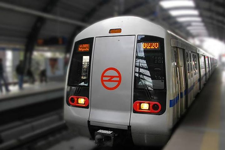 The metro will stop for exchange at the central secretariat but the metro will not stop at other sta