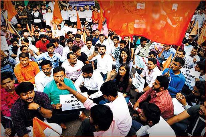 People are now shifting to offline messaging apps 