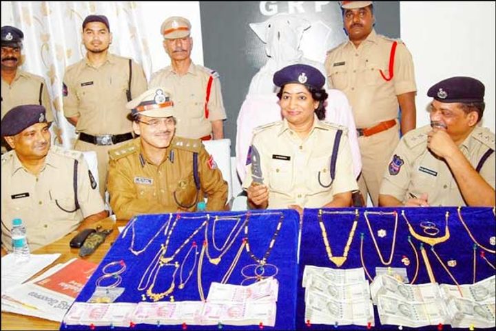 Hyderabad pickpocket lives in luxurious flat Hyderabad pickpocket lives in luxurious flat