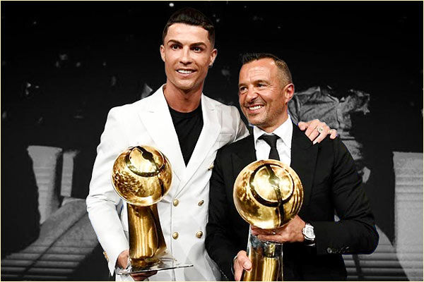 Ronaldo holds a record sixth time Globe Soccer Award