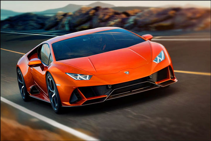 Lamborghini announced that it will offer Amazon Alexa integration in 2020