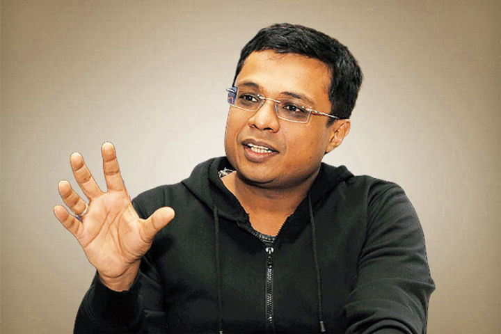 DHFL General Insurance acquired by Flipkart former CEO Sachin Bansal
