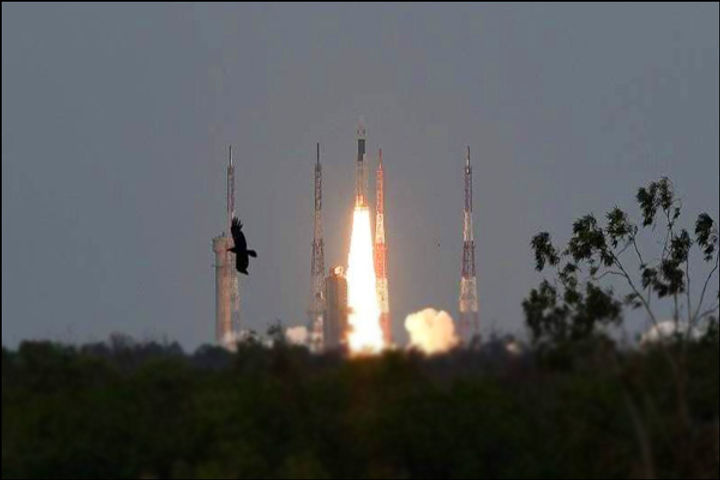 ISRO  most powerful communication satellite GSAT-30 launched successfully