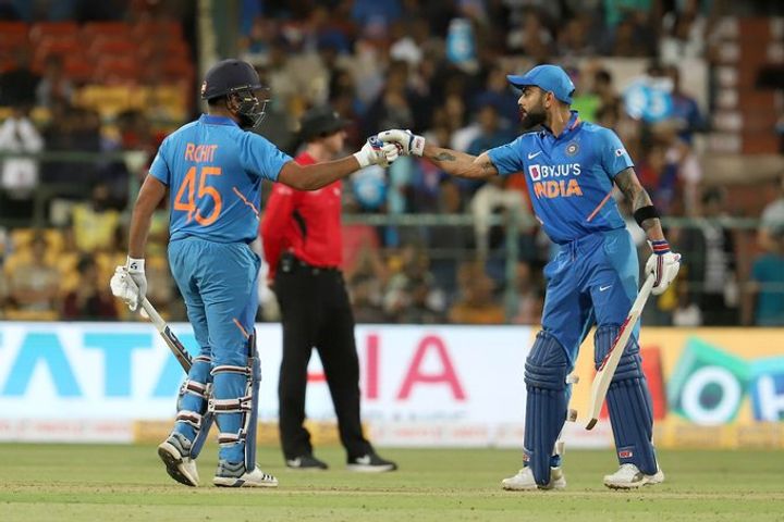 India beat Australia by 7 wickets in the third ODI in Bangalore