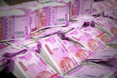 India richest 1 percent  has 4 times wealth than bottom 70 percent population