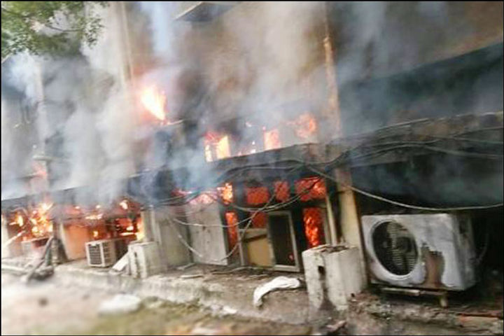Fire Breaks Out at Delhi Transport Department Office and  8 Fire Tenders Rushed to Spot