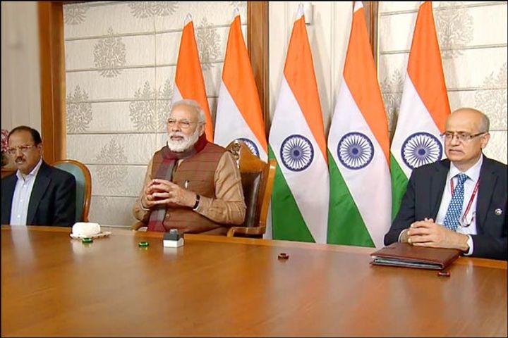 PM Modi, Nepal PM KP Sharma Oli inaugurate border check-post call for better ties
