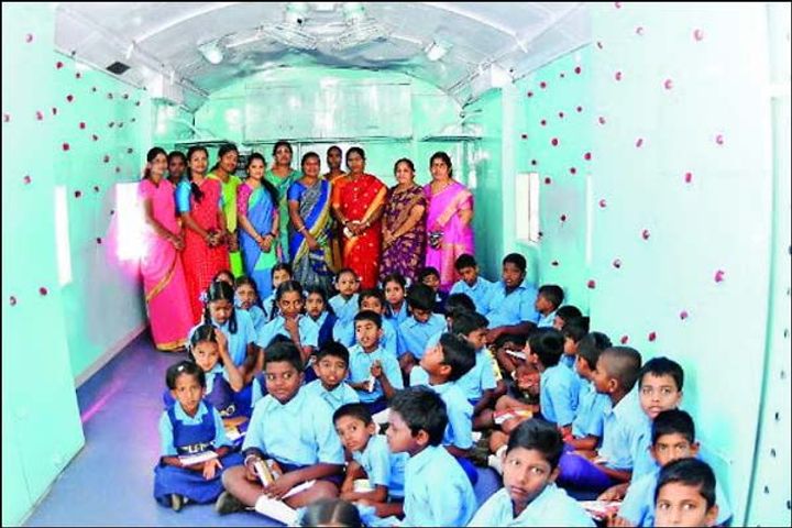 Railways converted 2 old coaches into colorful classrooms in Mysore