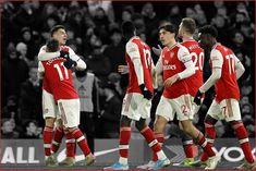 10 man Arsenal Fight Back Twice to Hold Chelsea to 2  2 Draw