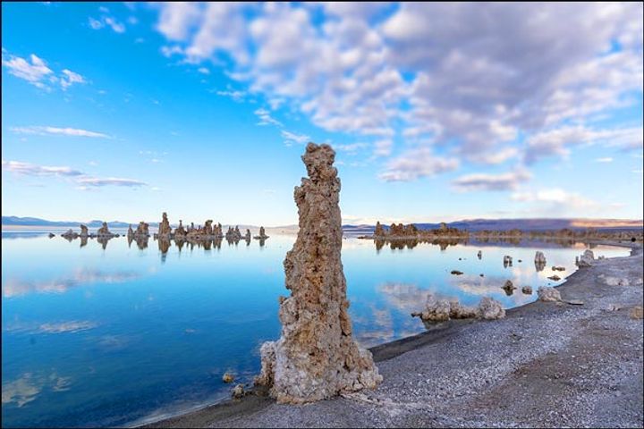 Early soda lakes may have provided missing ingredient key to the origin of life