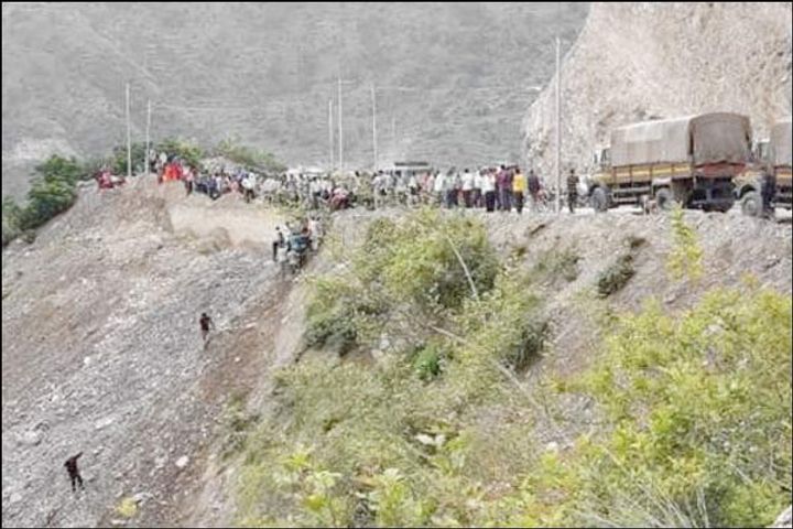 273 people killed on foot in Uttarakhand in last 2 years