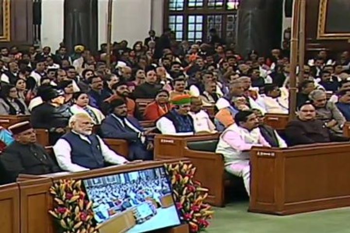 PM Narendra Modi promises Rs 100 lakh crore worth infra investment in next five years