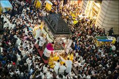 24-hour procession for female saint Agatha in Italy