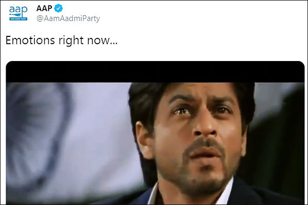 AAP tweets Shah Rukh Khan Chak De clip to celebrate Delhi polls sweep