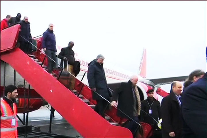 Second batch including diplomats of 25 countries arrive in Jammu and Kashmir 