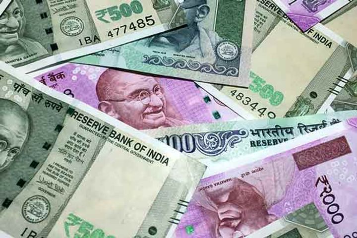 CISF seizes foreign currency worth Rs 45 lakh hidden in peanuts
