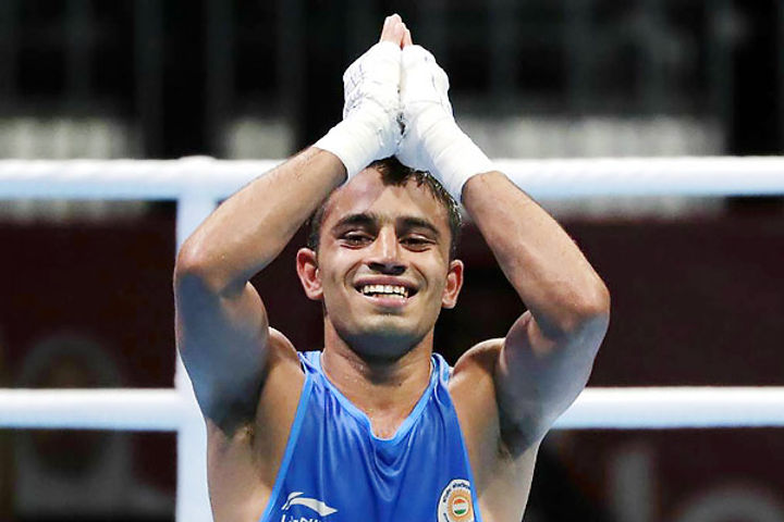 Amit Panghal first Indian boxer at World No 1 since Vijender singh
