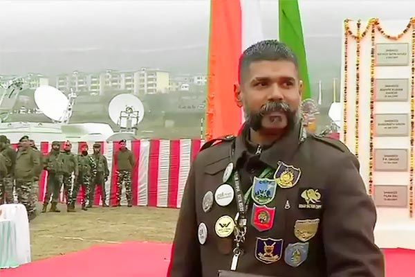 Bengaluru musician travels 61,000 km to meet families of Pulwama martyrs