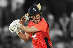 Morgan wins final SA T20I for England