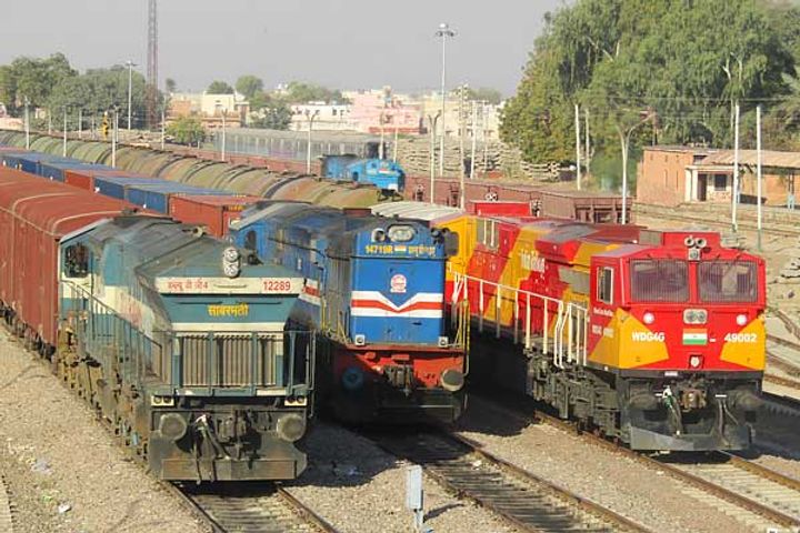 3146 trains canceled in 2019 due to maintenance work of Indian Railways