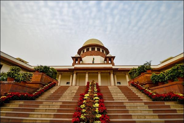 SC questions issuance of death warrants by trial courts before expiry of time period for appeal