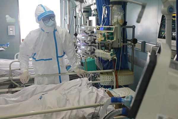 WHO team visits hospitals in China Wuhan epicenter of Coronavirus