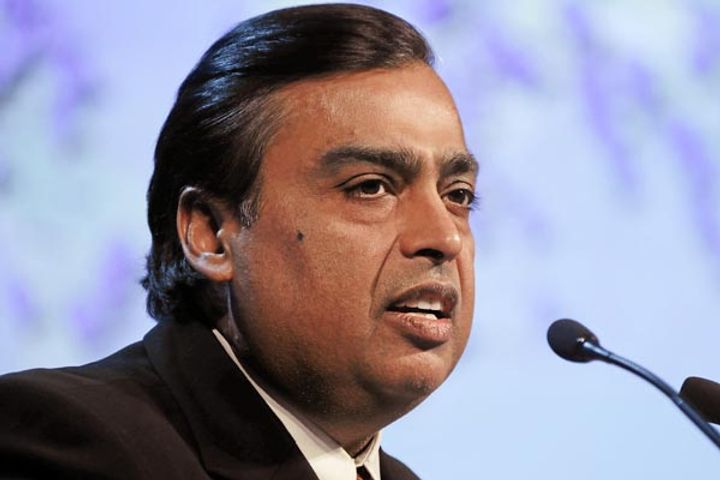 Mukesh Ambani  wealthiest Indian minted â‚¹7 cr every hour in 2019