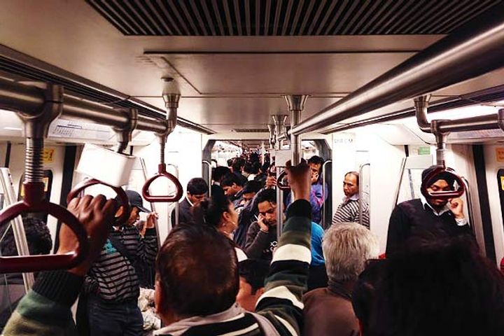 Metro passenger traffic to rise to 7.3 billion in 10 years converting them into mini malls Metro passenger traffic to rise to 7.3 billion in 10 years converting them into mini malls