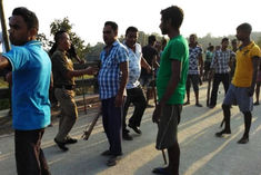 Shops and business establishments remain closed despite curfew lifting