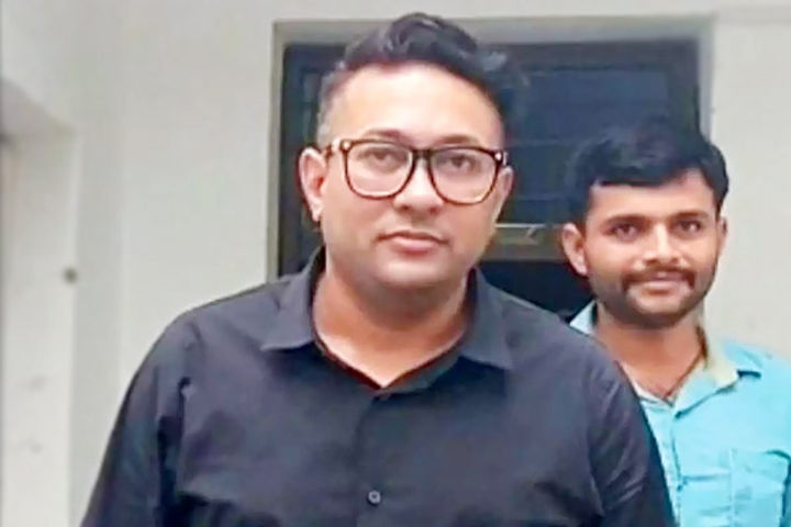 BJP councillor Salim Memon shot dead inside bike showroom