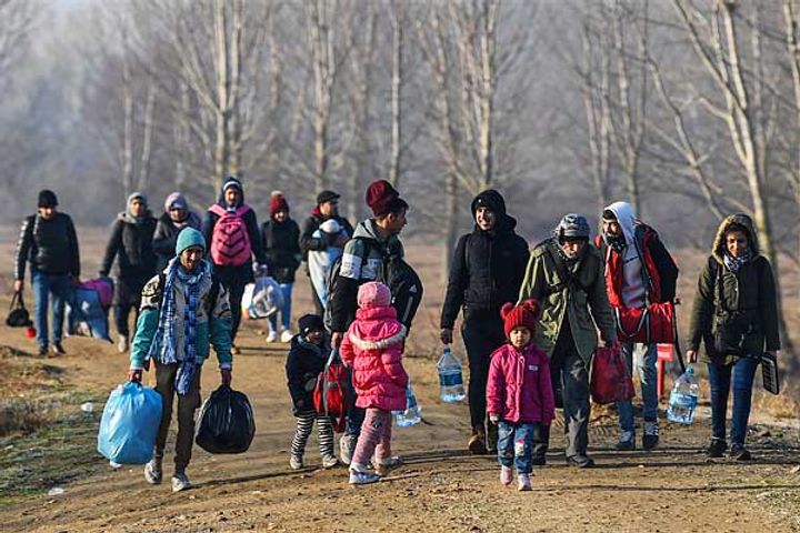 80000 migrants enter Europe from Turkey