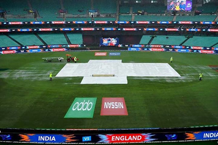India enter maiden final after rain forces abandoning of semi final