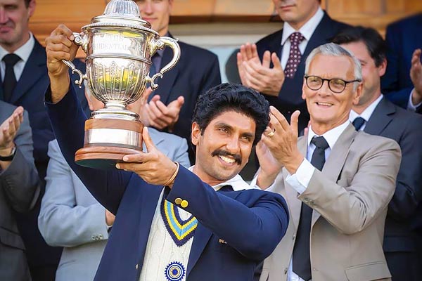 Ranveer in Kapil  style  83  picture out of 1983 World Cup winning moment