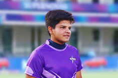  Shafali Verma Loses Crowned No 1 and Now Beth Mooney On Top