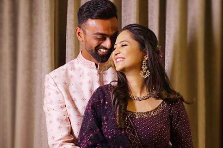 Indian fast bowler Jaydev Unadkat announce his engagement 
