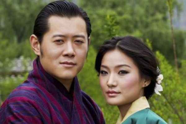 King of Bhutan Asks Citizens to Adopt Animals and Plant Trees for his Birthday 1 week ago