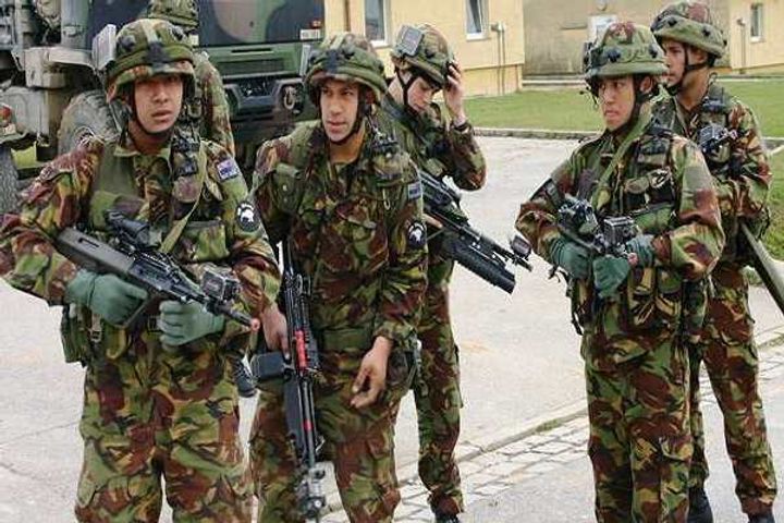  Seven New Zealand army men infected