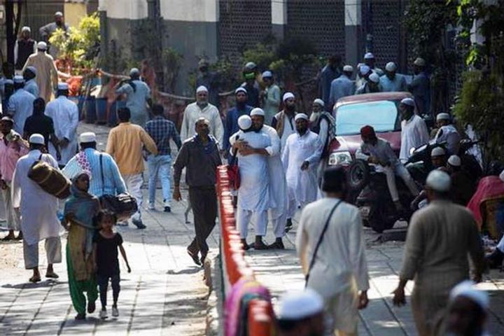 Tablighi Jamaat quarantined members roaming naked inside the hospital says Ghaziabad official
